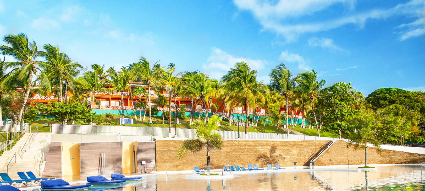 Solar Hotels & Resorts Solar Hotels & Resorts