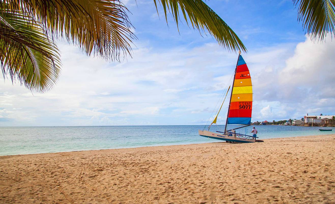 ... Solar Hotels & Resorts ... Solar Hotels & Resorts
