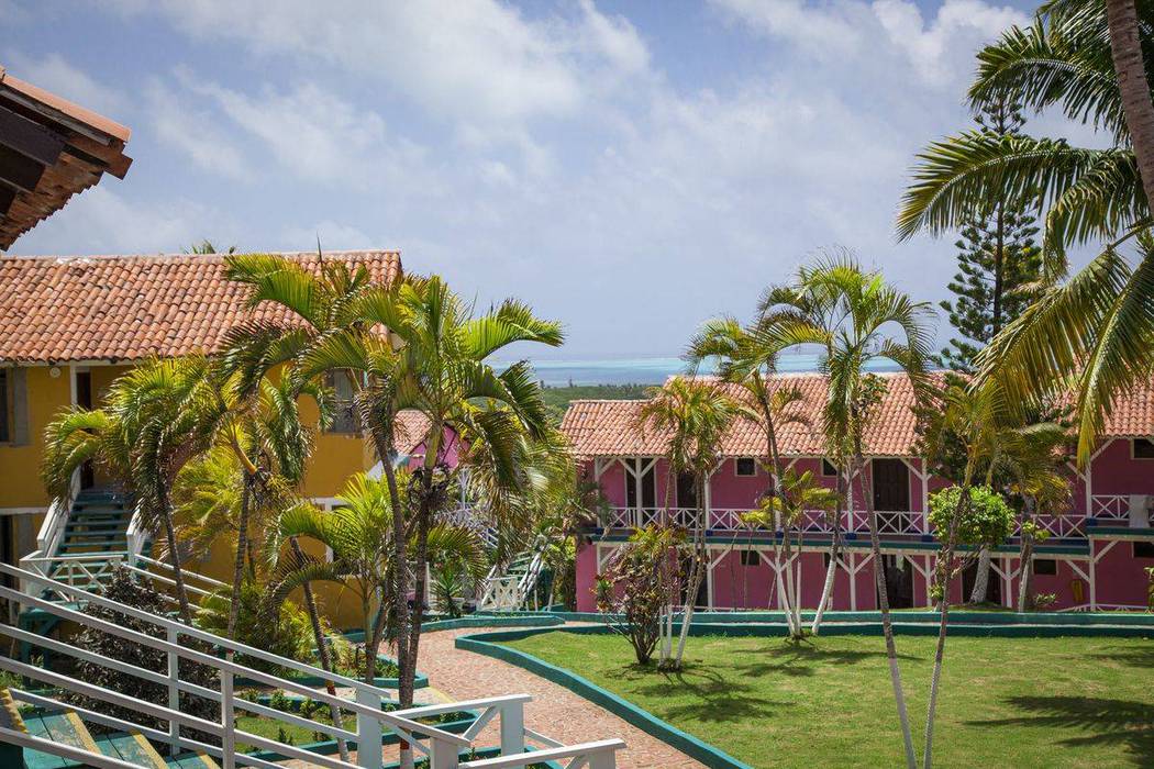 Facade Sol Caribe Campo Hotel San Andres Island